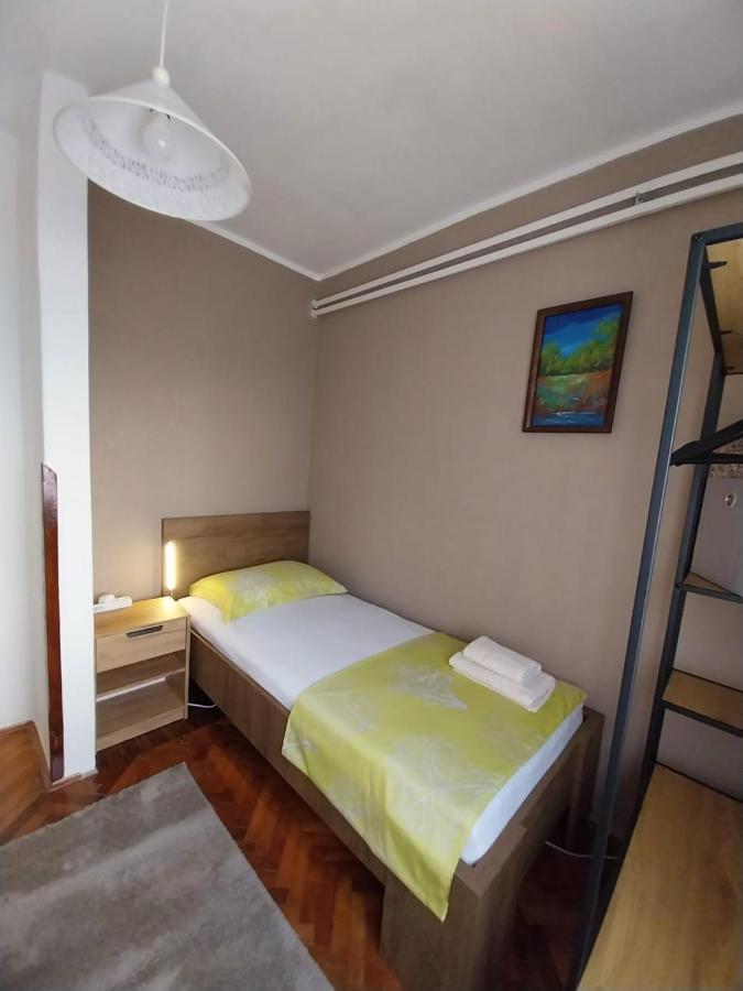 Apartman Pcelica Lägenhet Pula Exteriör bild